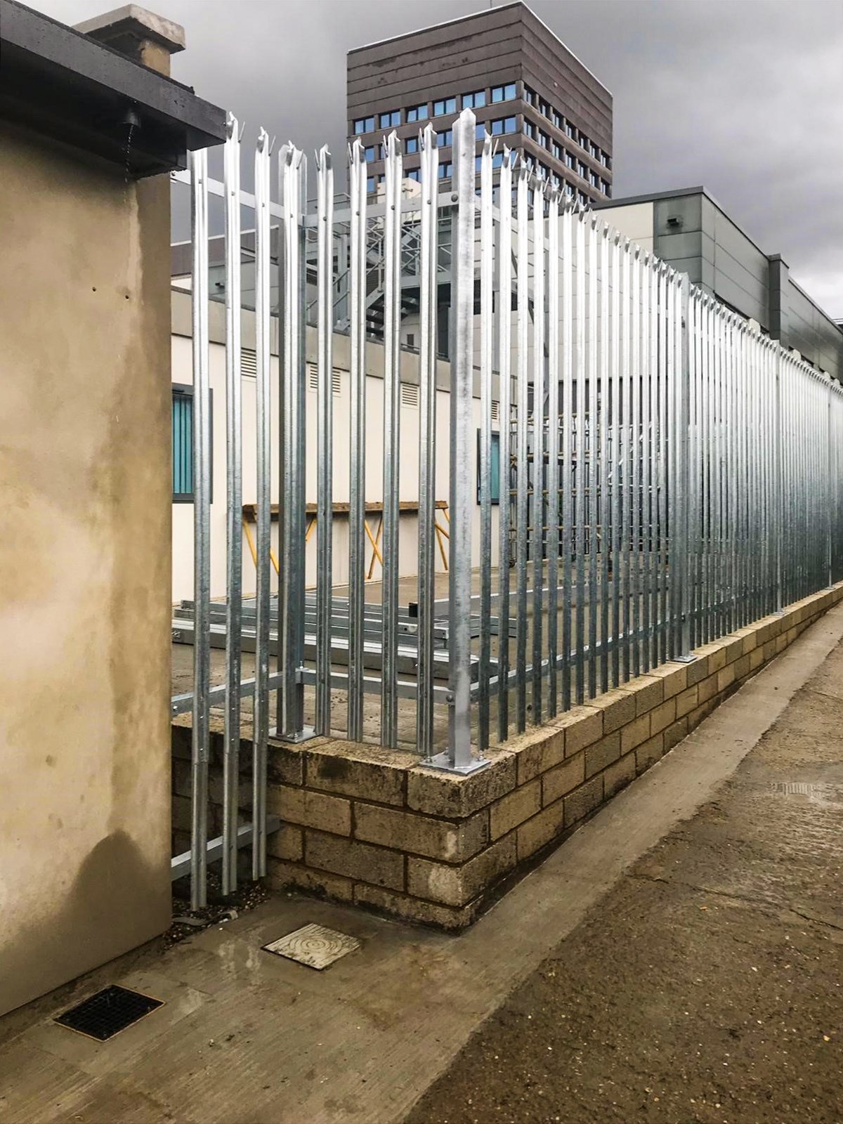 Fencing Essex Wrought Iron Ltd